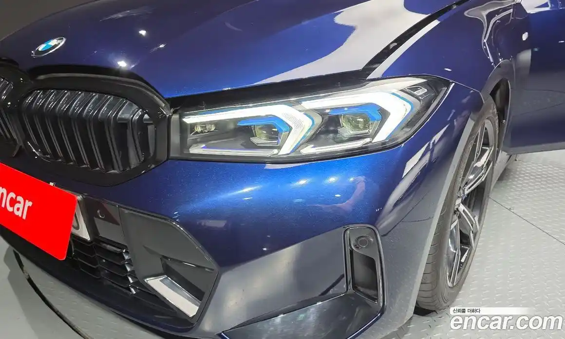 BMW 3-Series 2025 2.0 гидро, фото 8