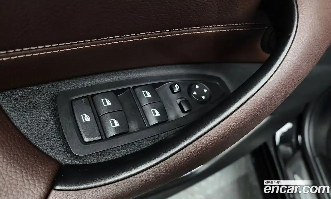 BMW X1 2022 2.0 гидро, фото 30