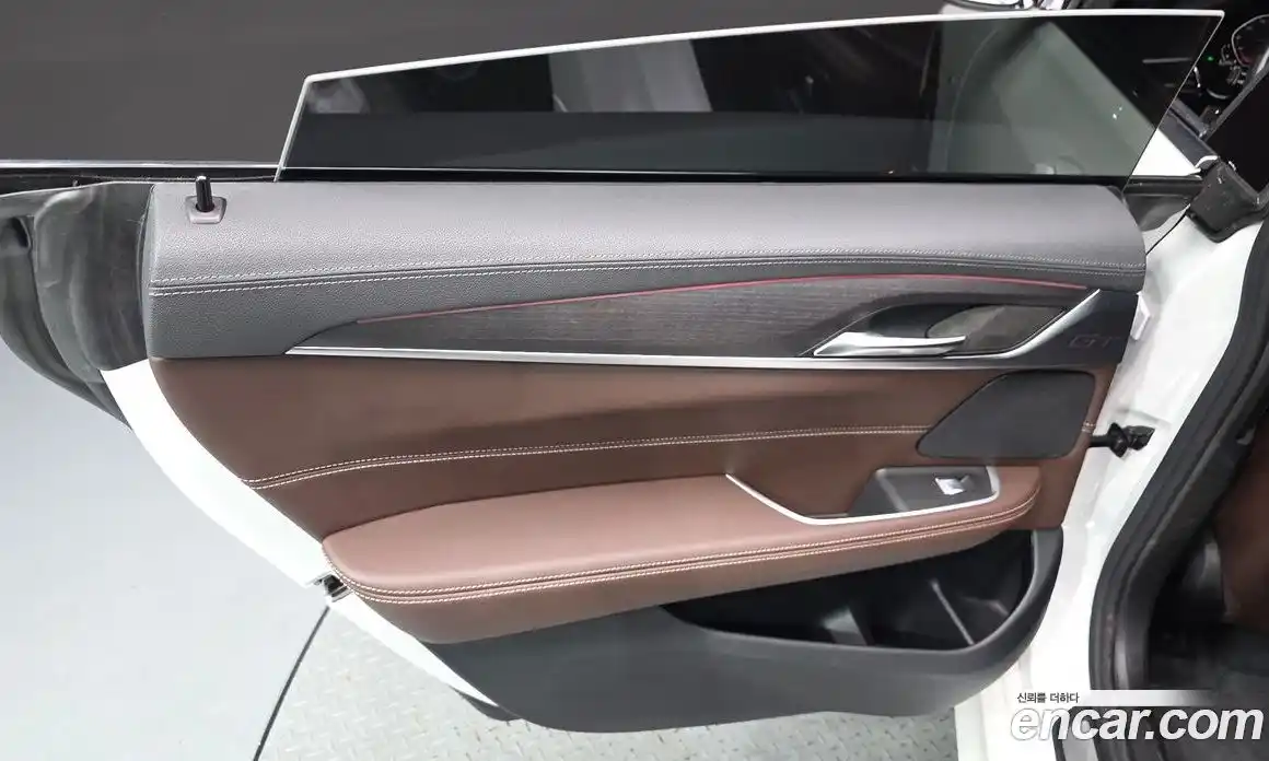 BMW 6-Series 2022 2.0 гидро, фото 15