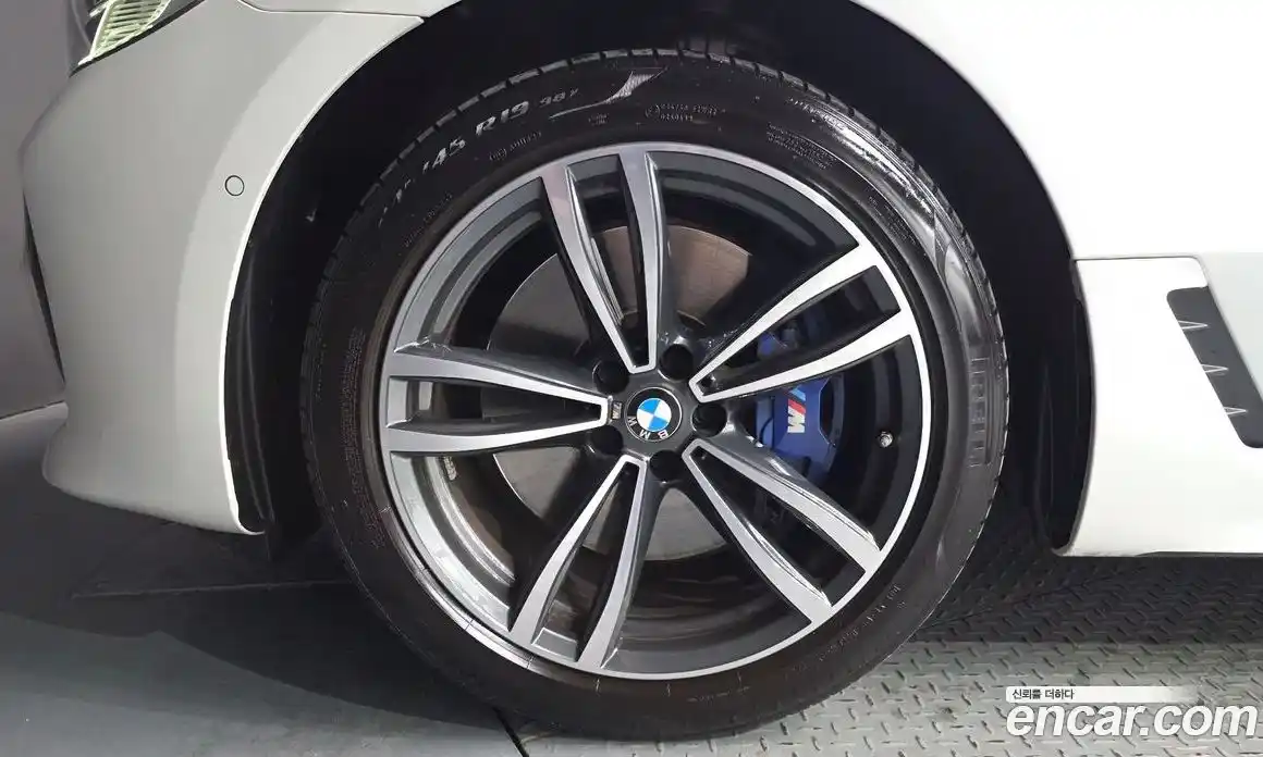 BMW 6-Series 2022 2.0 гидро, фото 5
