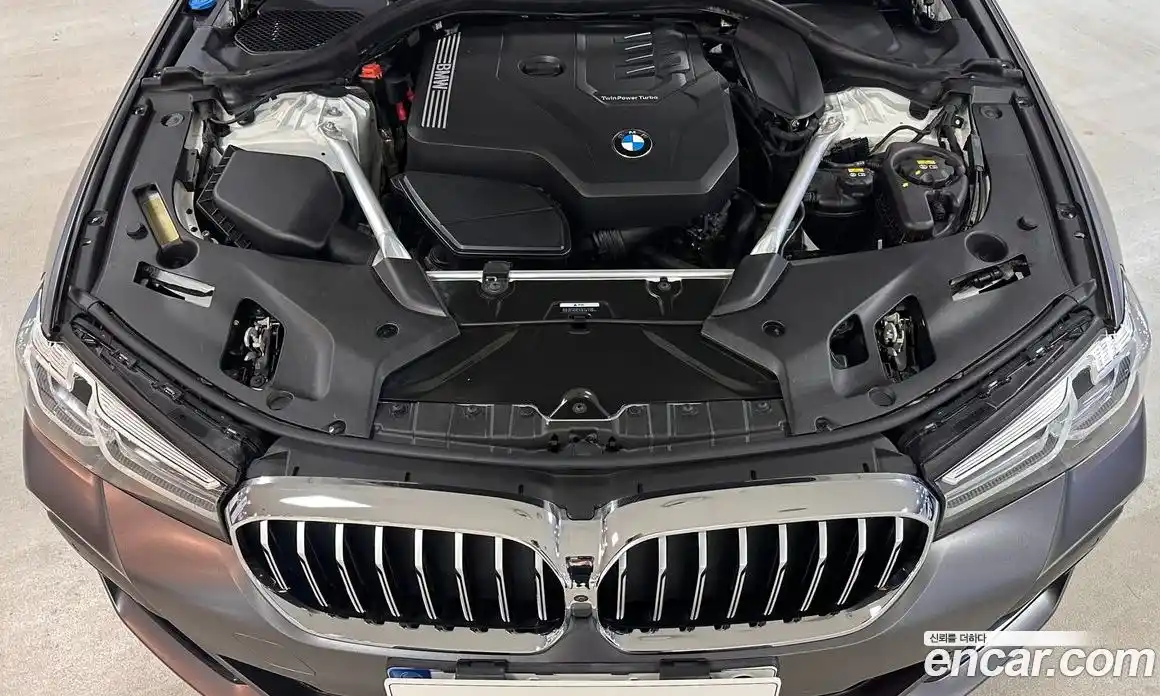 BMW 5 серия 2021 2.0 автомат (гидро), фото 6