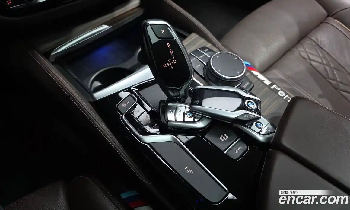BMW 5 серия 2018 2.0 автомат (гидро), фото 11