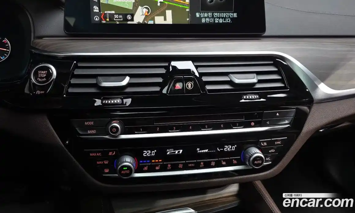 BMW 5 серия 2018 2.0 автомат (гидро), фото 22