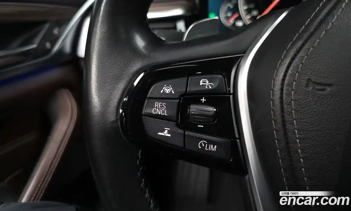BMW 5 серия 2018 2.0 автомат (гидро), фото 33