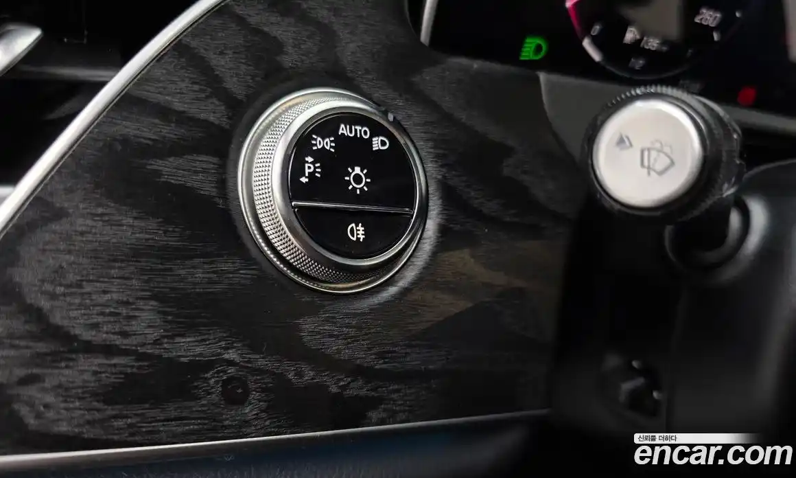 Mercedes-Benz E-Class 2025 2.0 гидро, фото 22