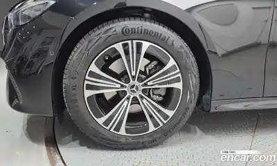 Mercedes-Benz E-Class 2025 2.0 гидро, миниатюра 5