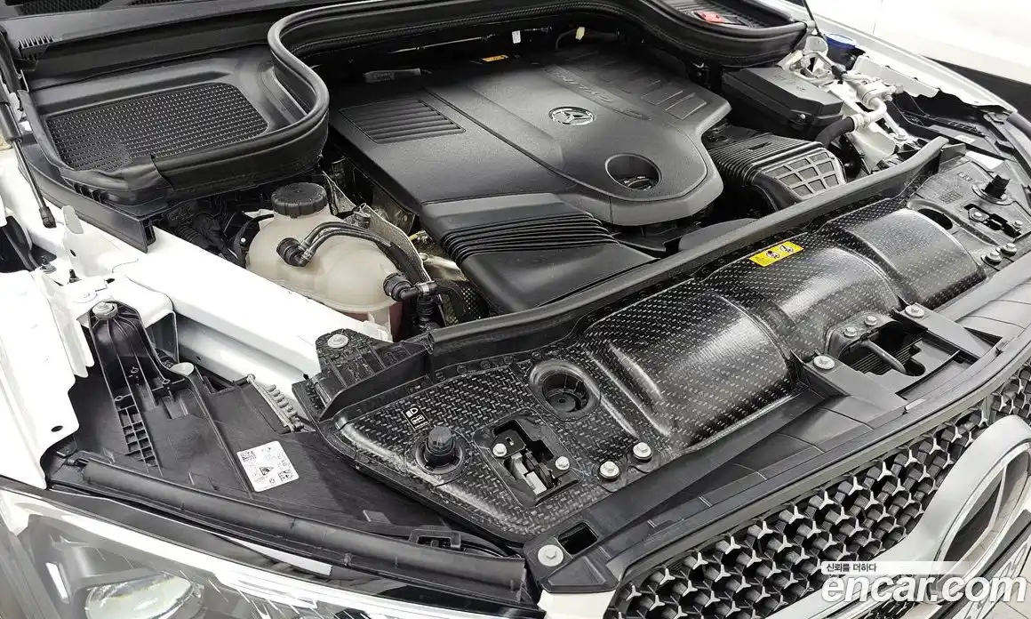 Mercedes-Benz GLE-Class 2025 3.0 гидро, фото 6