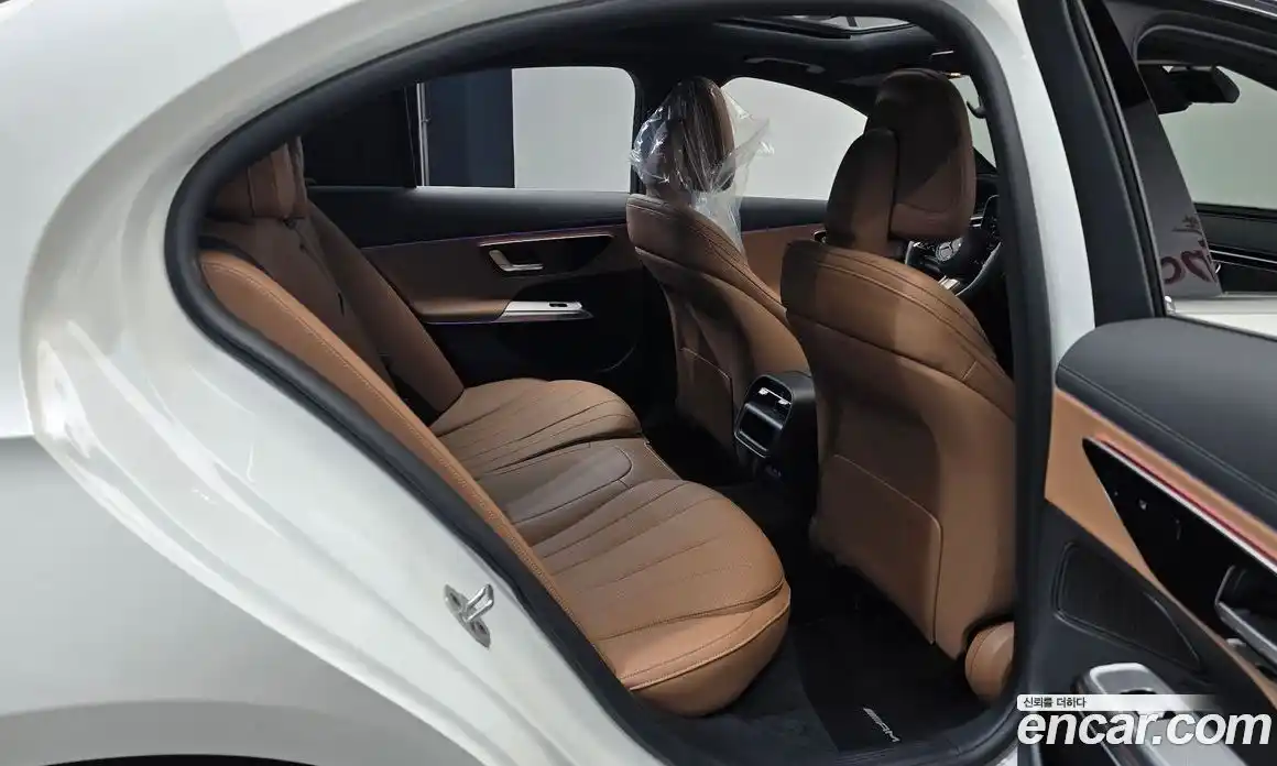 Mercedes-Benz E-Class 2025 2.0 гидро, фото 17