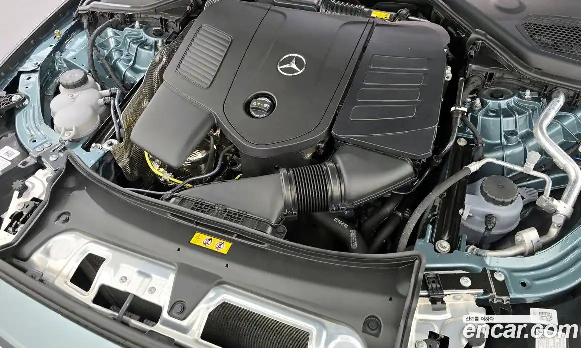 Mercedes-Benz E-Class 2025 2.0 гидро, фото 6