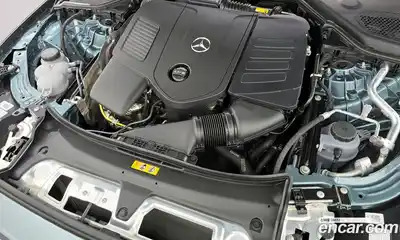 Mercedes-Benz E-Class 2025 2.0 гидро, миниатюра 6