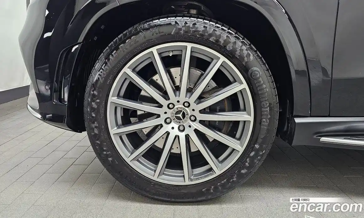 Mercedes-Benz GLS-Class 2023 2.9 гидро, фото 5
