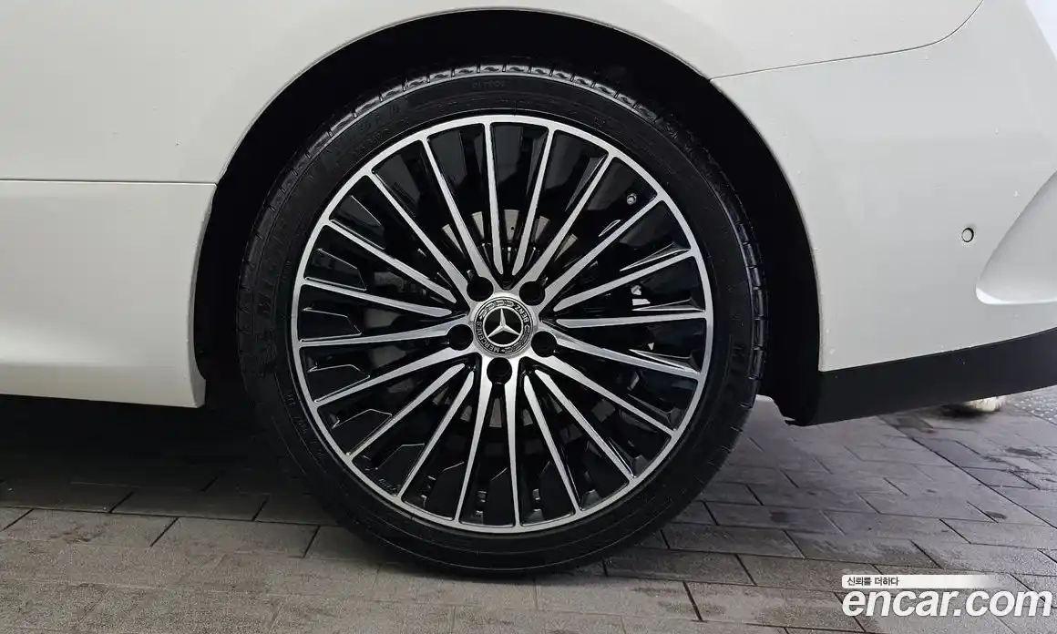 Mercedes-Benz CLE-Class 2024 2.0 гидро, фото 7
