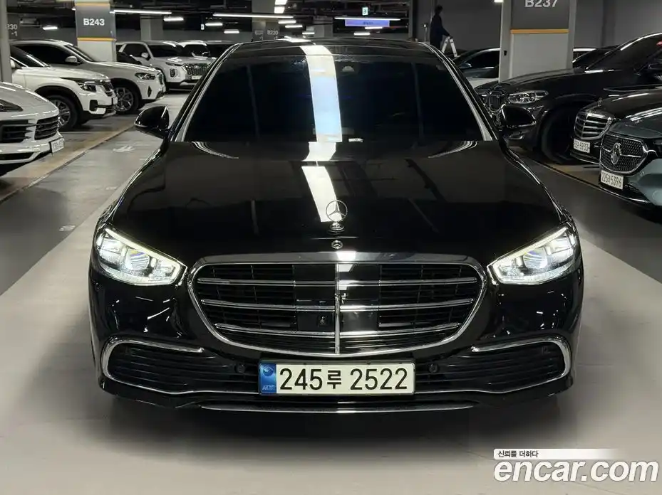 Mercedes-Benz S-Class 2021 3.0 гидро, фото 1
