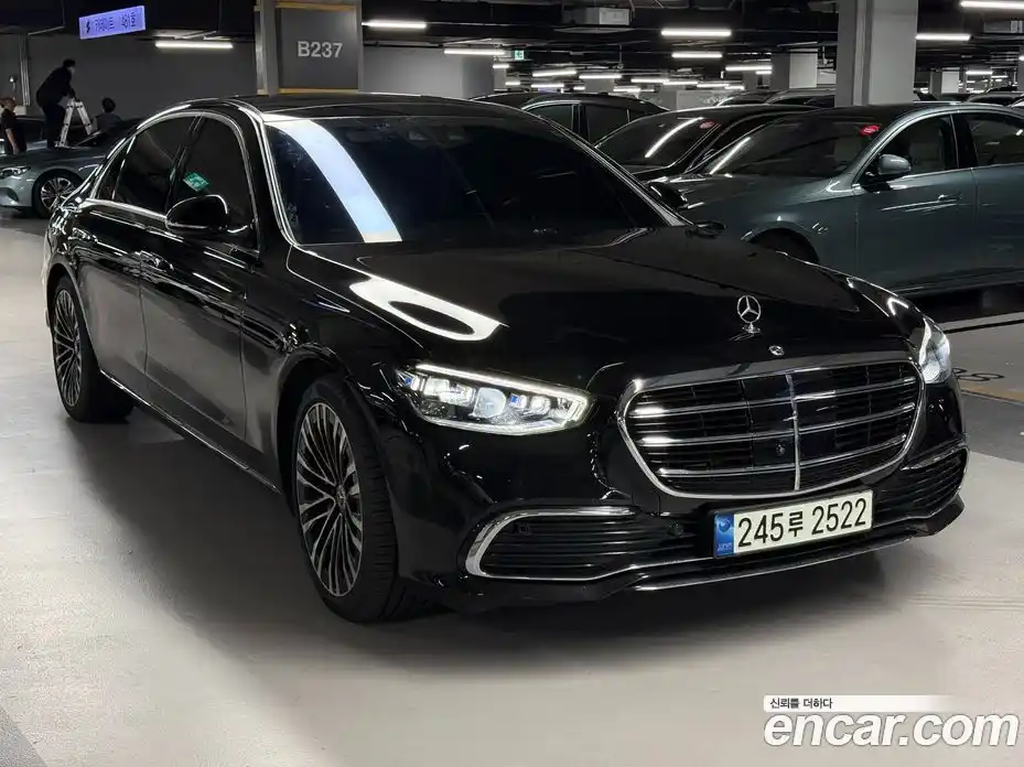 Mercedes-Benz S-Class 2021 3.0 гидро, фото 2