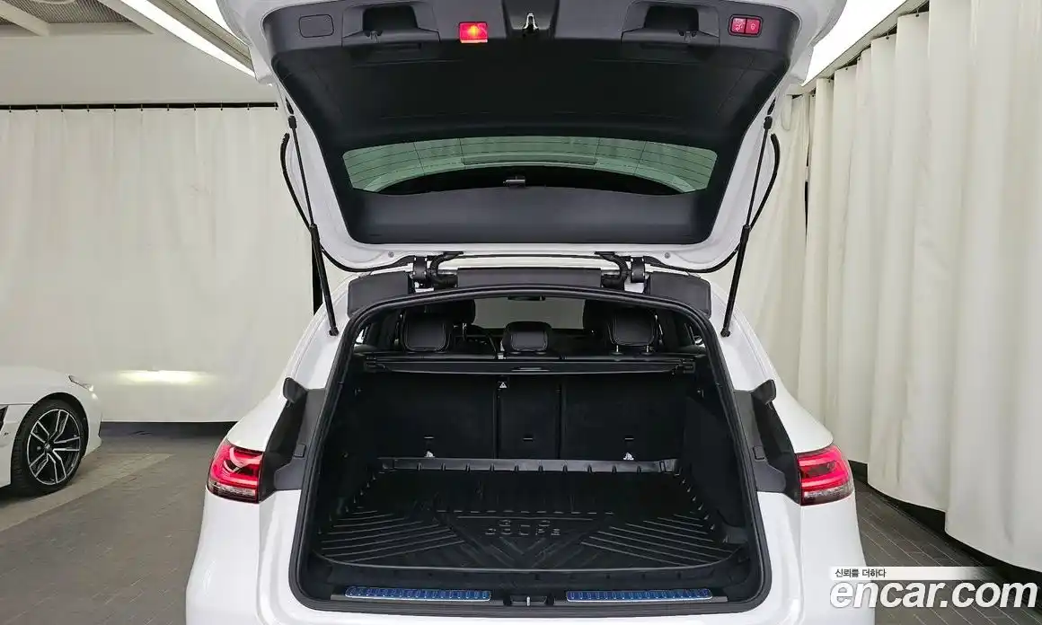 Mercedes-Benz EQC 2021 0.2 гидро, фото 26