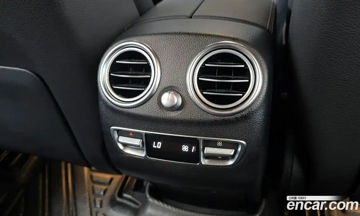 Mercedes-Benz EQC 2021 0.2 гидро, фото 31