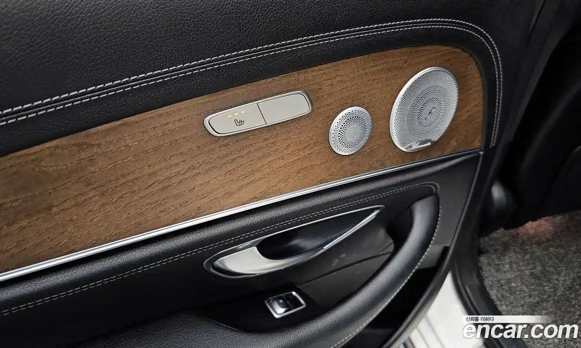 Mercedes-Benz E-Class 2020 2.0 гидро, фото 18
