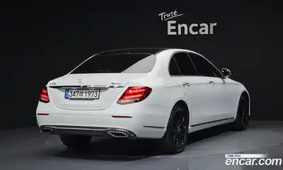 Mercedes-Benz E-Class 2020 2.0 гидро, миниатюра 2