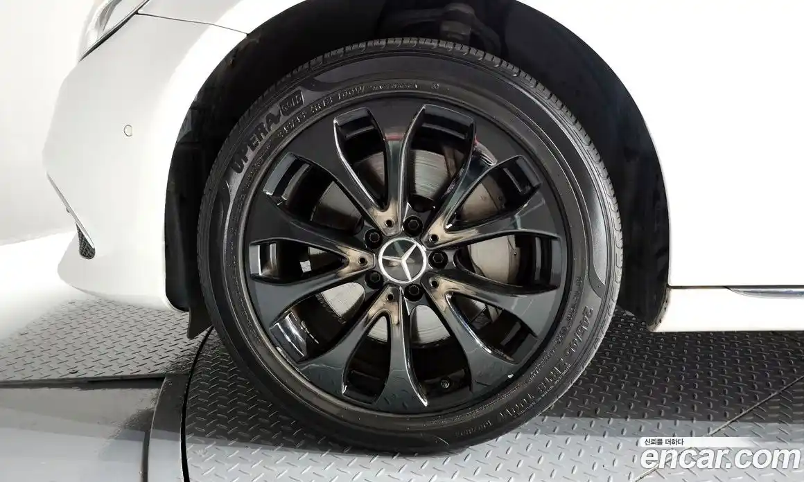 Mercedes-Benz E-Class 2020 2.0 гидро, фото 5
