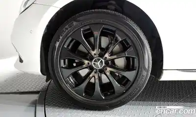Mercedes-Benz E-Class 2020 2.0 гидро, миниатюра 5