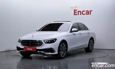 Mercedes-Benz E-Class, 2023