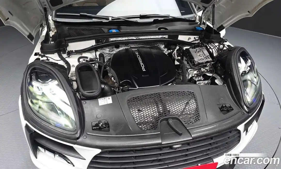Porsche Macan 2021 2.0 автомат (гидро), фото 6