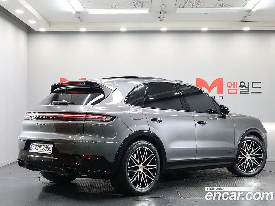 Porsche Cayenne 2025 4.0 автомат (гидро), фото 4
