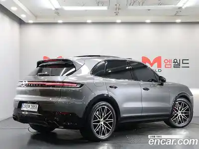 Porsche Cayenne 2025 4.0 автомат (гидро), миниатюра 4