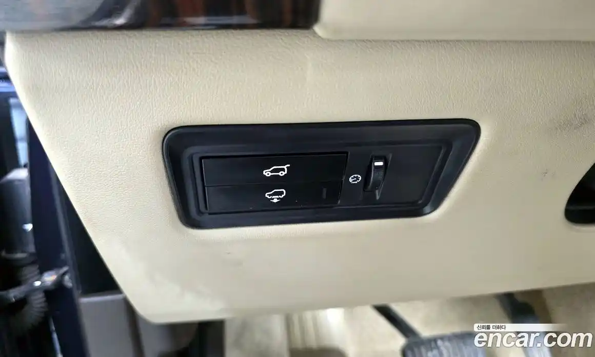 Land Rover Range Rover 2015 4.4 автомат (гидро), фото 13