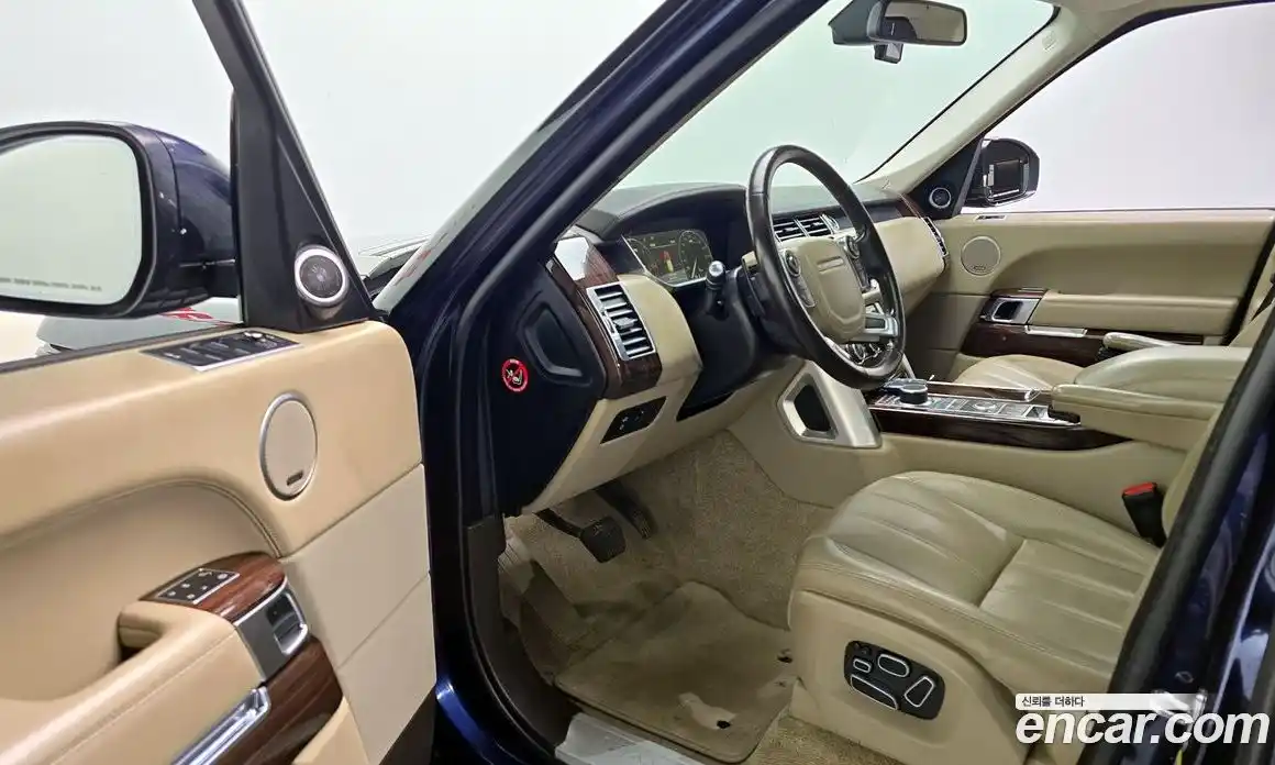 Land Rover Range Rover 2015 4.4 автомат (гидро), фото 10