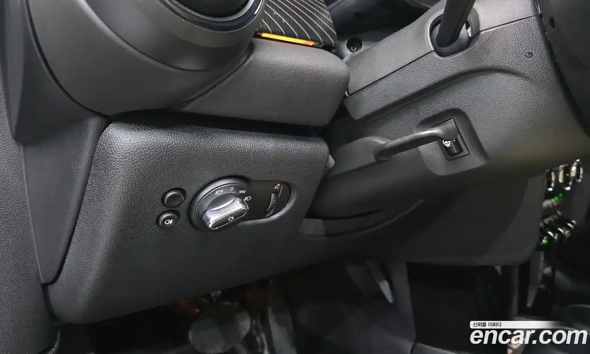 Mini Cooper 2023 1.5 автомат (гидро), фото 18