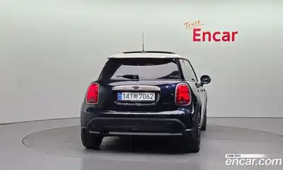 Mini Cooper 2023 1.5 автомат (гидро), миниатюра 4