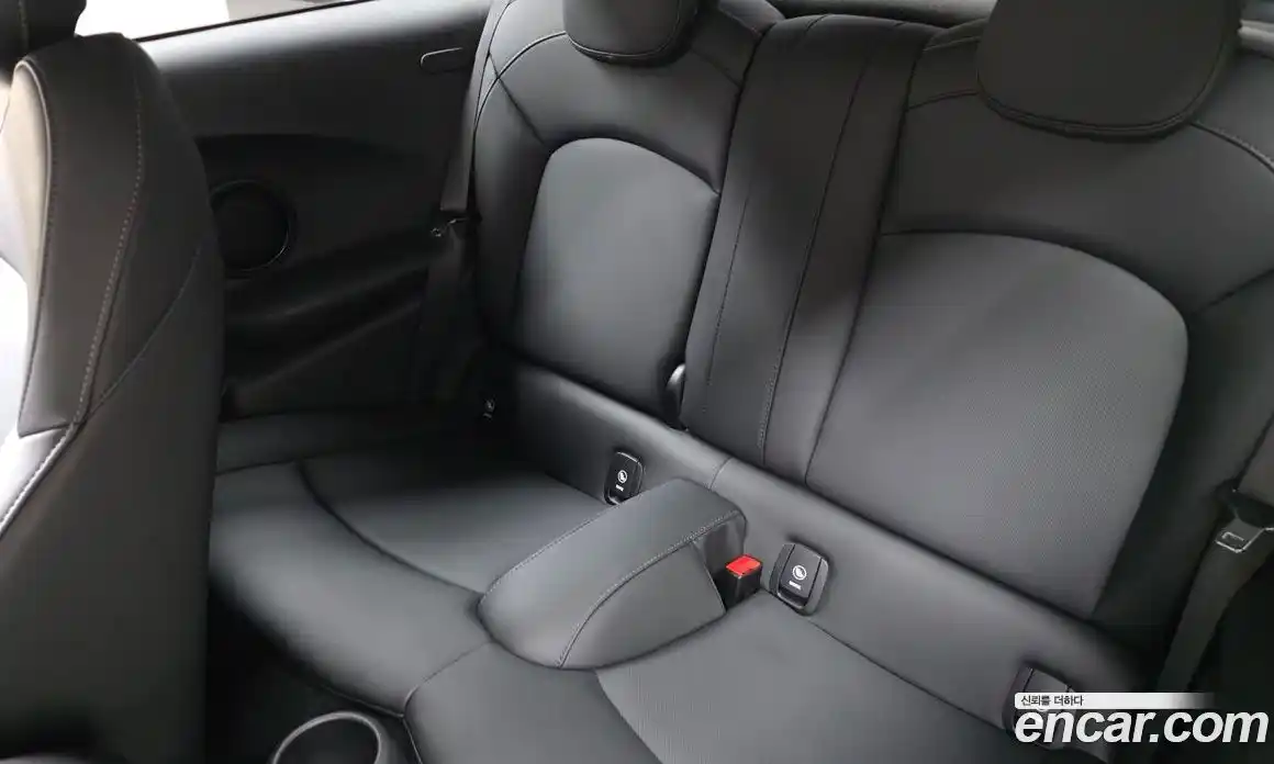 Mini Cooper 2018 1.5 автомат (гидро), фото 18