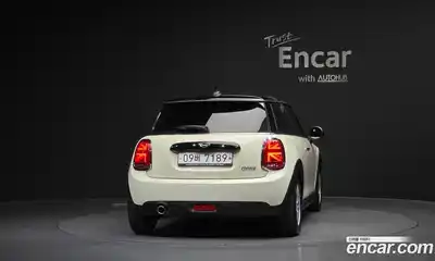 Mini Cooper 2018 1.5 автомат (гидро), миниатюра 4