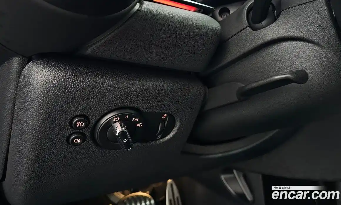 Mini Cooper 2023 2.0 автомат (гидро), фото 24