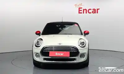 Mini Cooper Convertible 2019 1.5 автомат (гидро), миниатюра 3