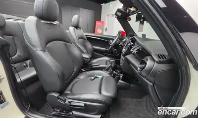 Mini Cooper Convertible 2019 1.5 автомат (гидро), миниатюра 10