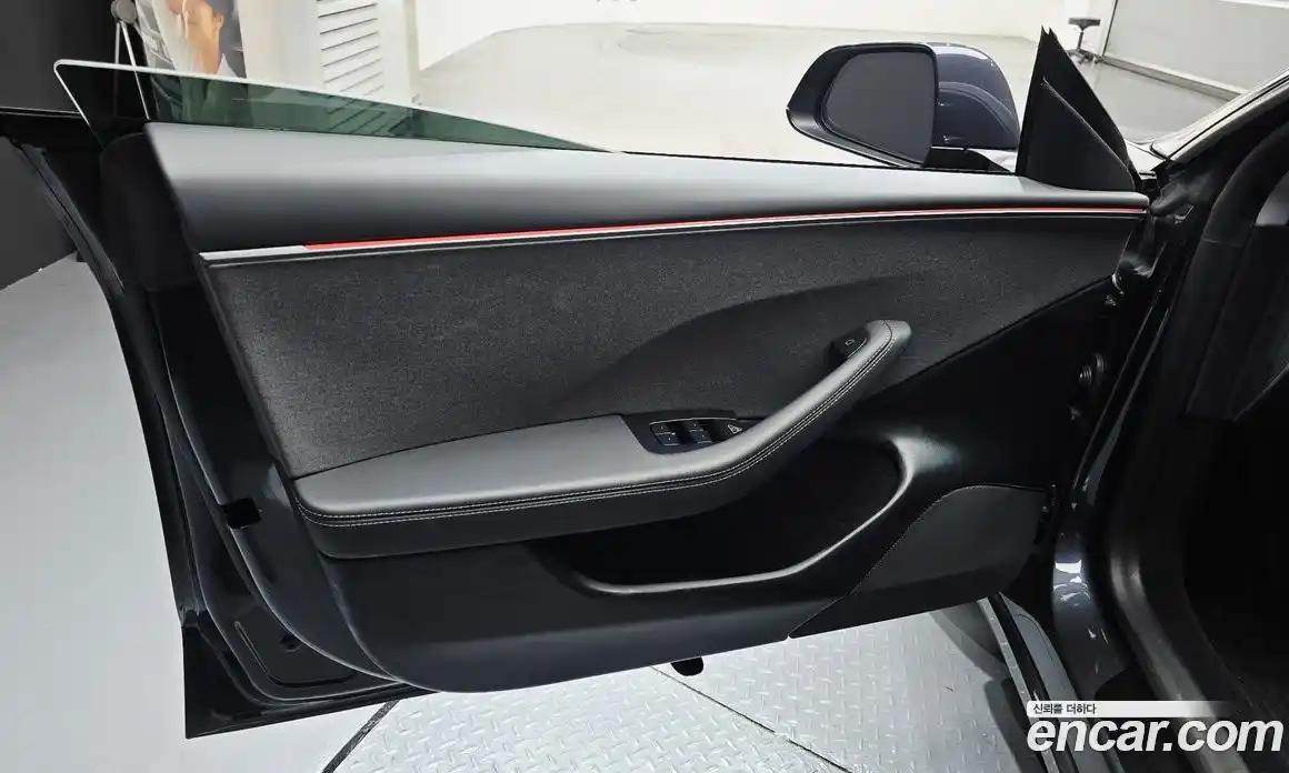 Tesla Model 3 2025 0.2 гидро, фото 14