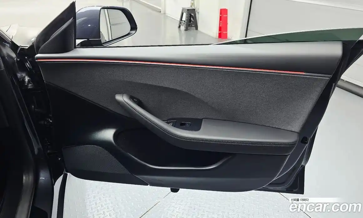 Tesla Model 3 2025 0.2 гидро, фото 15
