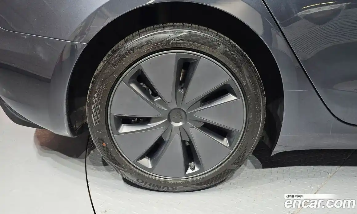 Tesla Model 3 2025 0.2 гидро, фото 5