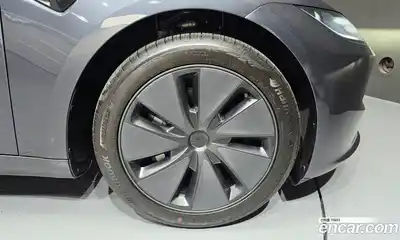 Tesla Model 3 2025 0.2 гидро, миниатюра 7