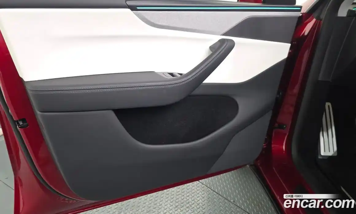 Tesla Model Y 2025 0.2 гидро, фото 14