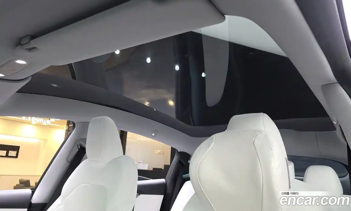 Tesla Model Y 2025 0.2 гидро, фото 25