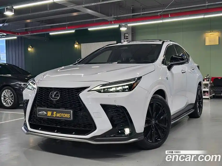 Lexus NX 2023 2.5 гидро, фото 1