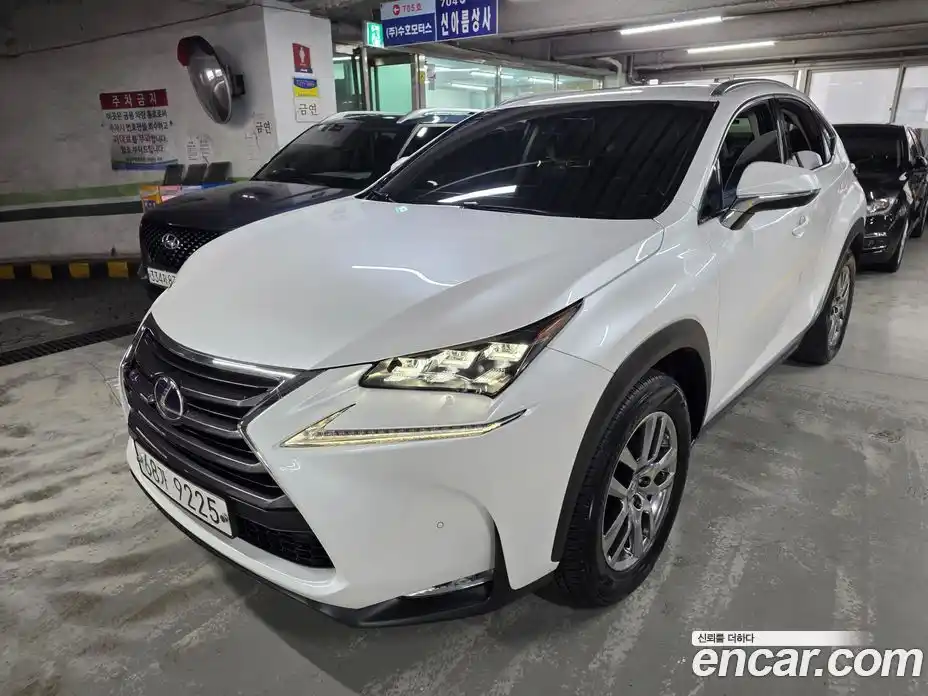 Lexus NX 2015 2.5 гидро, фото 1