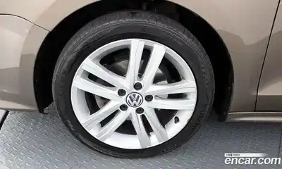 Volkswagen Jetta 2015 2.0 автомат (гидро), миниатюра 5