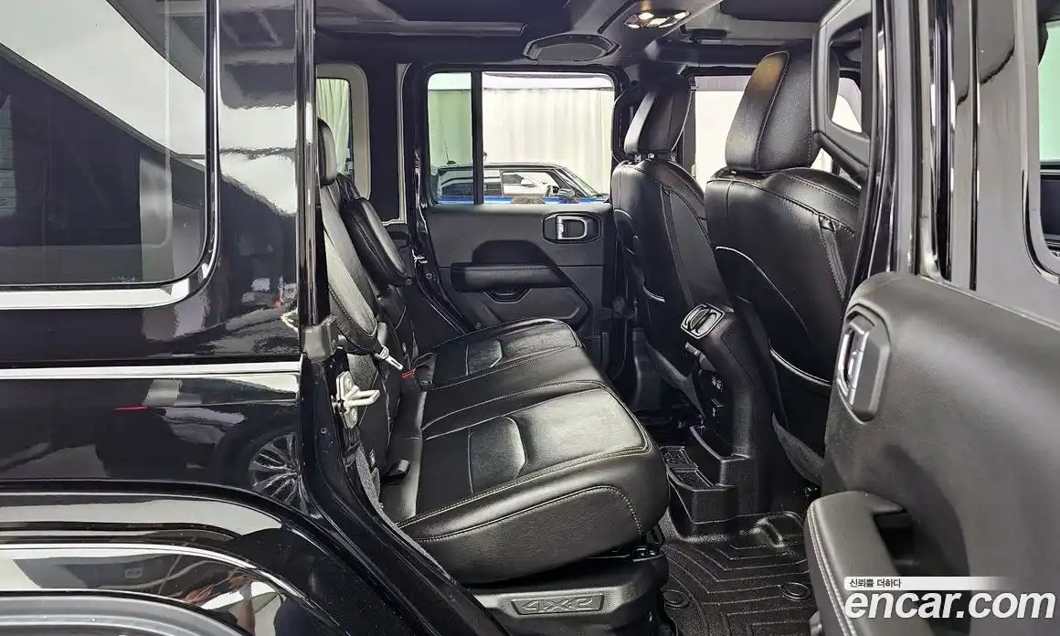 Jeep Wrangler 2022 2.0 автомат (гидро), фото 18