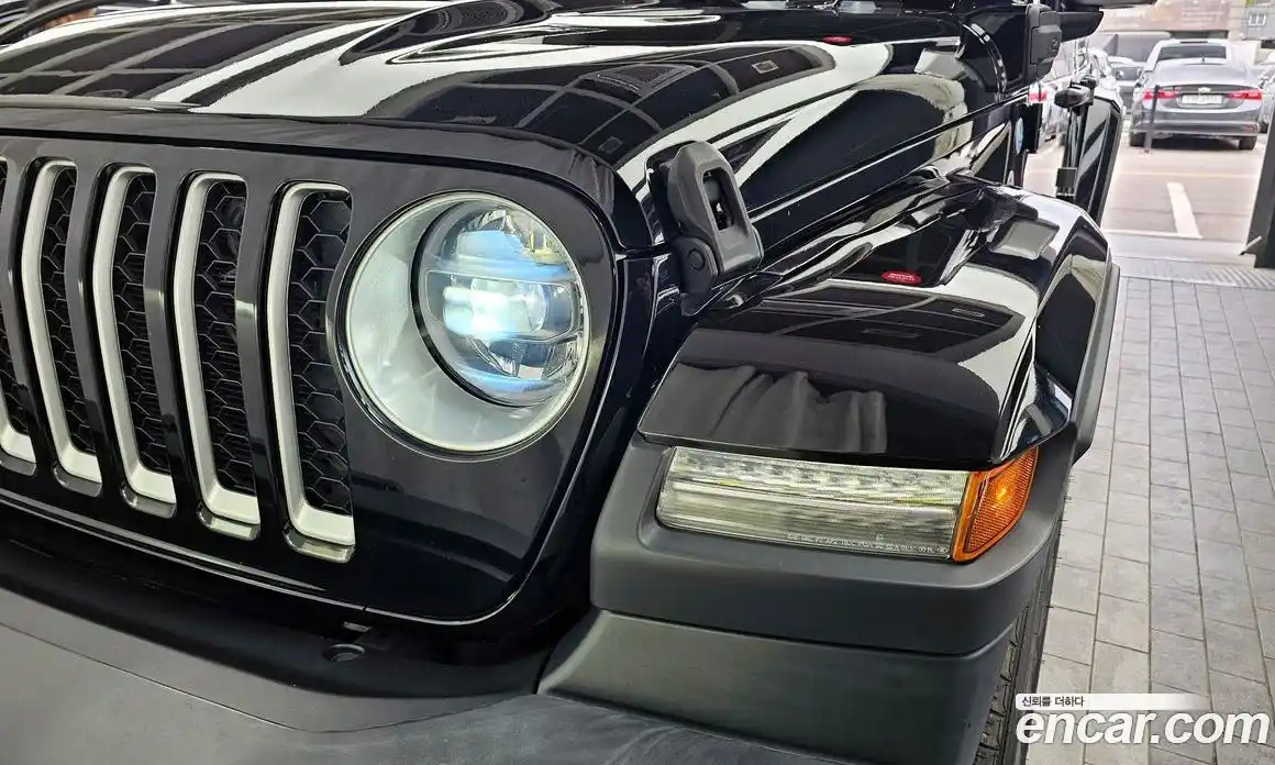 Jeep Wrangler 2022 2.0 автомат (гидро), фото 8