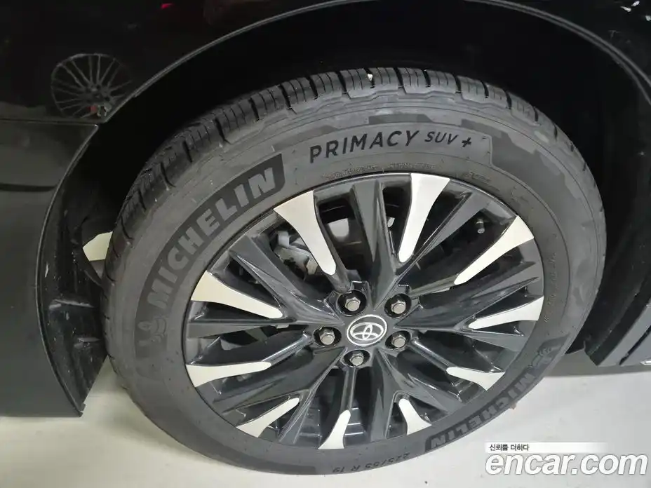 Toyota Alphard 2024 2.5 гидро, фото 16