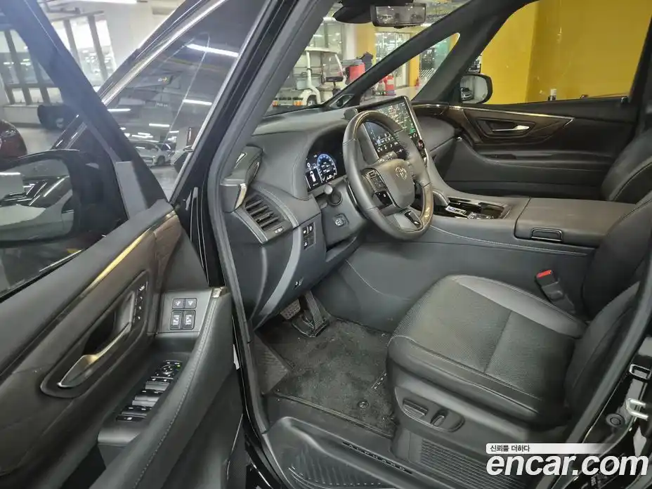 Toyota Alphard 2024 2.5 гидро, фото 7